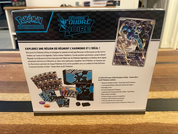 Pokémon ETB Coffret Dresseur D'Elite EV10.5 Foudre Noire Scellé FR - photo numéro 3
