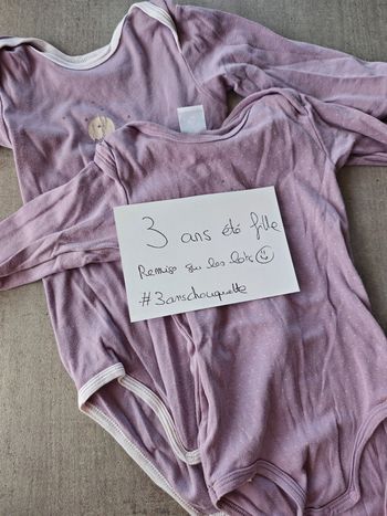 Lot 2 bodys manches longues