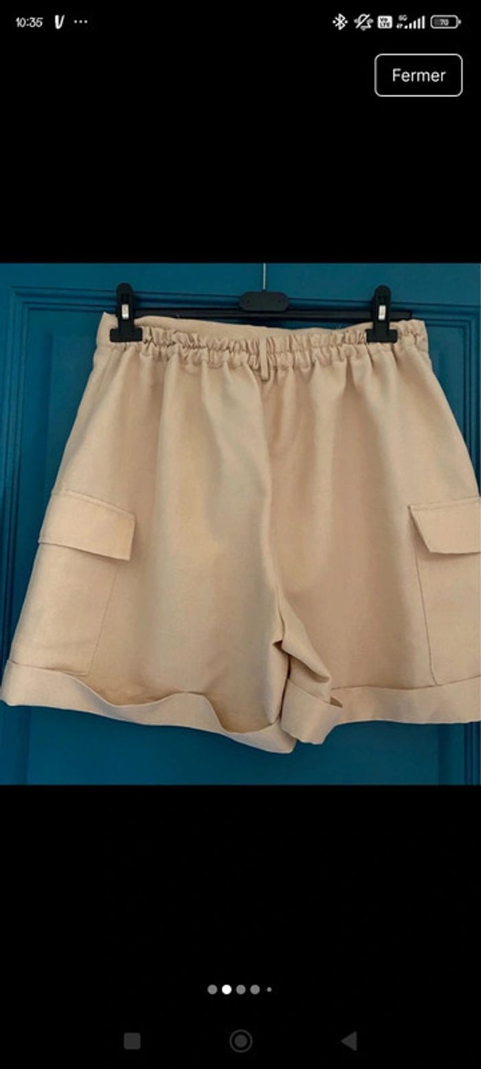 Short beige - photo numéro 2