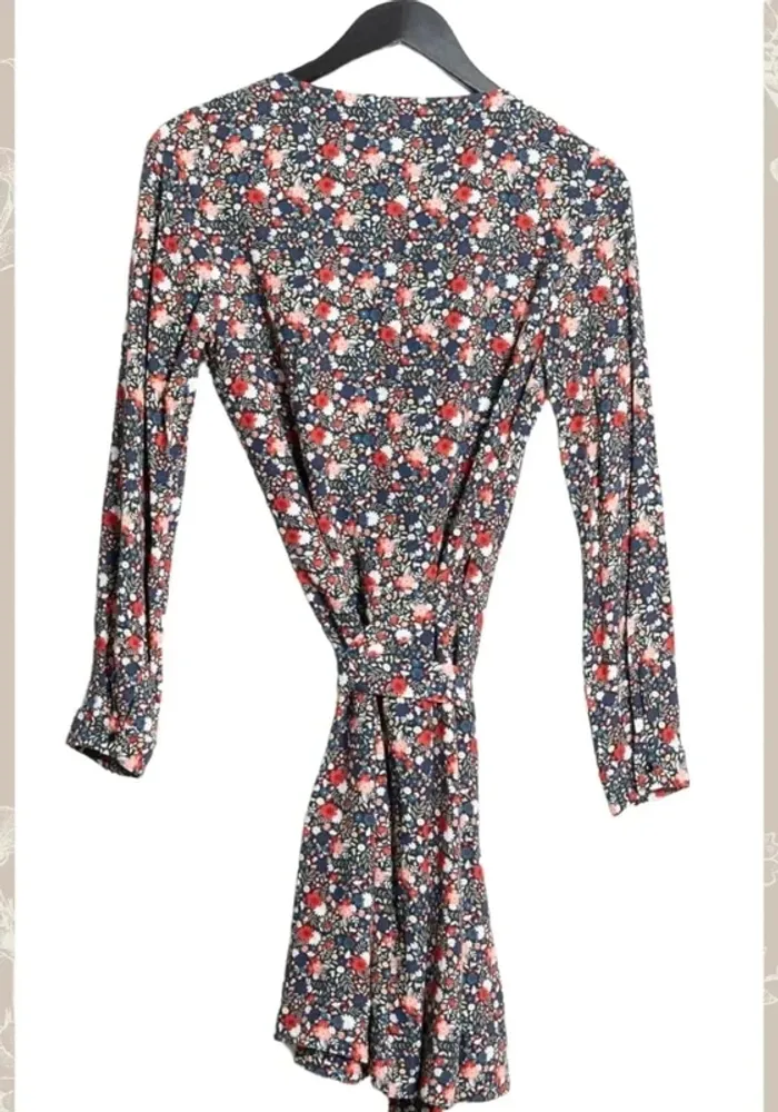 🌸 Robe portefeuille Sézane – Taille 36 🌸 - photo numéro 6