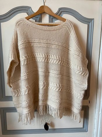 Poncho à franges maille torsadée crème Mango taille unique