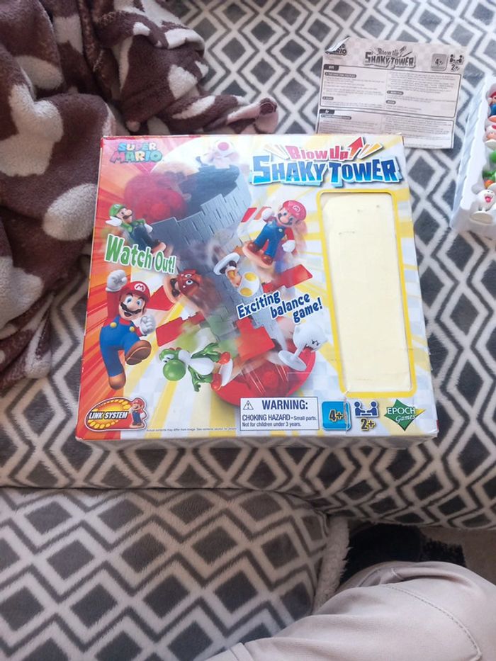 Shaky tower super mario complet - photo numéro 4