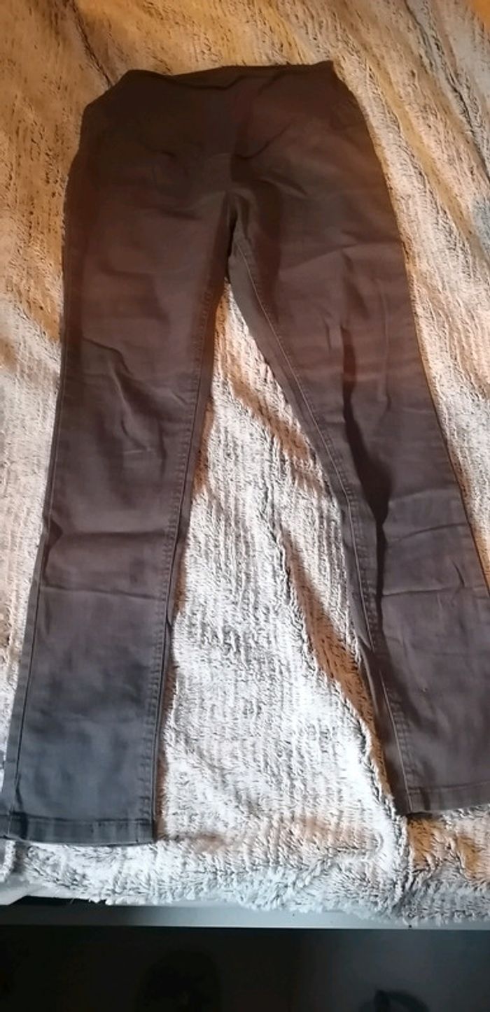 Pantalon de grossesse