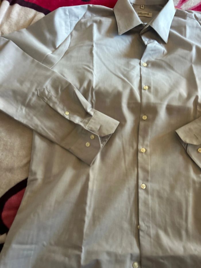 Chemise grise - photo numéro 2