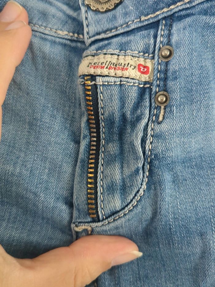 Short en jean Diesel - photo numéro 3