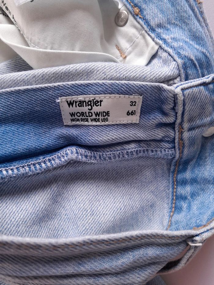 Jean Wrangler taille haute et très large  world wide high rise wide leg 32 /32 - photo numéro 5