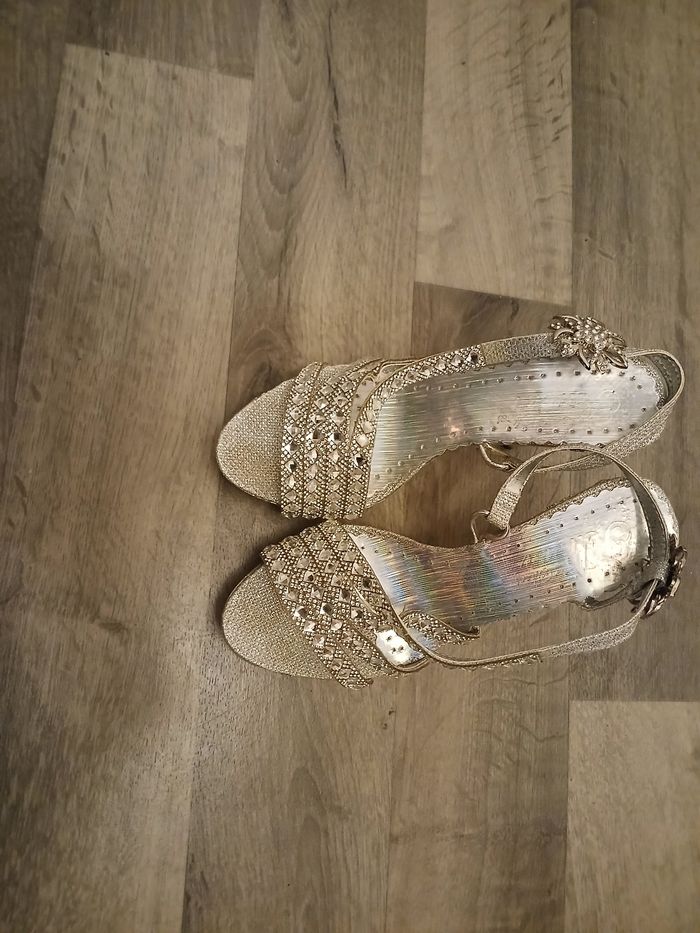 Sandales de mariage taille 39 - photo numéro 3