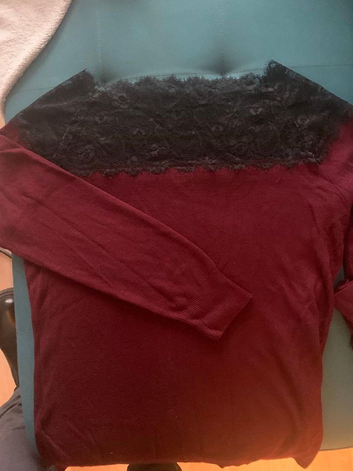 Pull dentelle