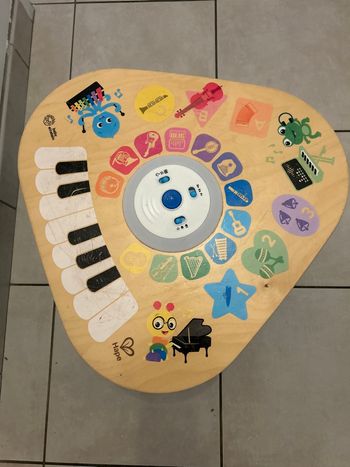 Table musical Hape 