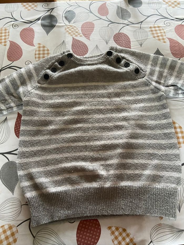 Pull gris est blanc - photo numéro 4