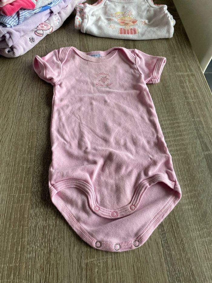 Lot trois bodys petit bateau - photo numéro 4