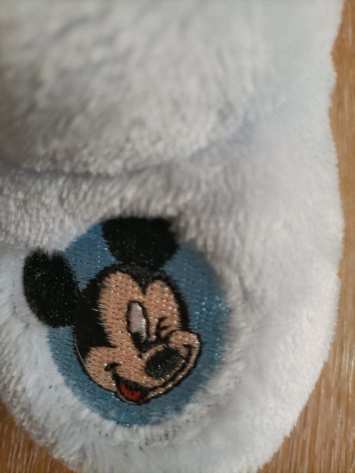 Chaussons Mickey - photo numéro 2