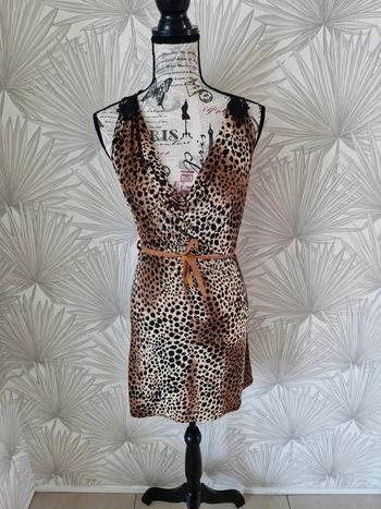 Jolie robe léopard sexy