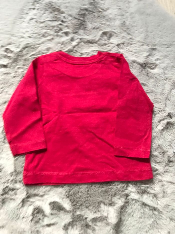 T-shirt rouge 6mois (hema) - photo numéro 2