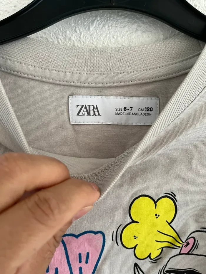 T-shirt manches longues Zara multicolore taille 6/7 ans 💫 - photo numéro 3