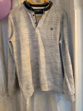 Pull Armand Thiery taille M