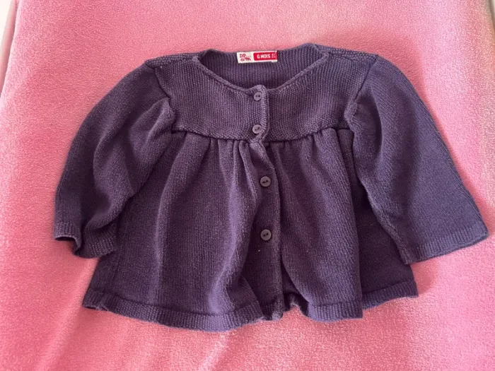 Lot de 4 gilets taille 6 mois - photo numéro 5