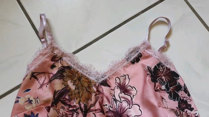 Top Taille 38 - photo numéro 3