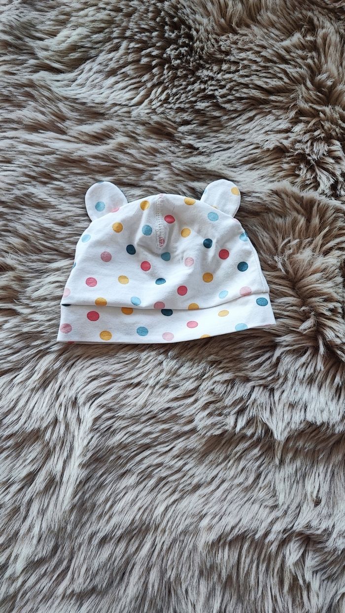 Bonnet fin blanc à pois h&m 4/6 mois - photo numéro 2