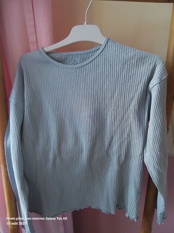 Lot de 5 hauts manches longues  fille 12 ans - photo numéro 4