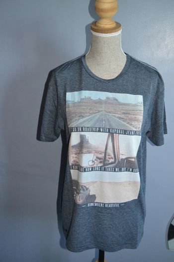 t shirt