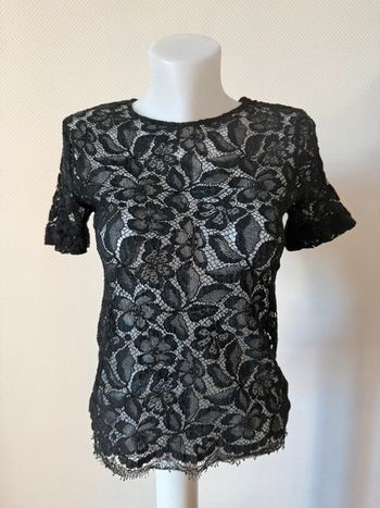 T- shirt en dentelle Sandro neuf sans étiquette noir taille 2