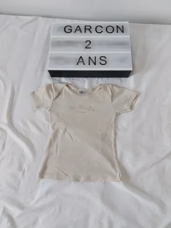 Tee-shirt manche courte garçon 2 ans