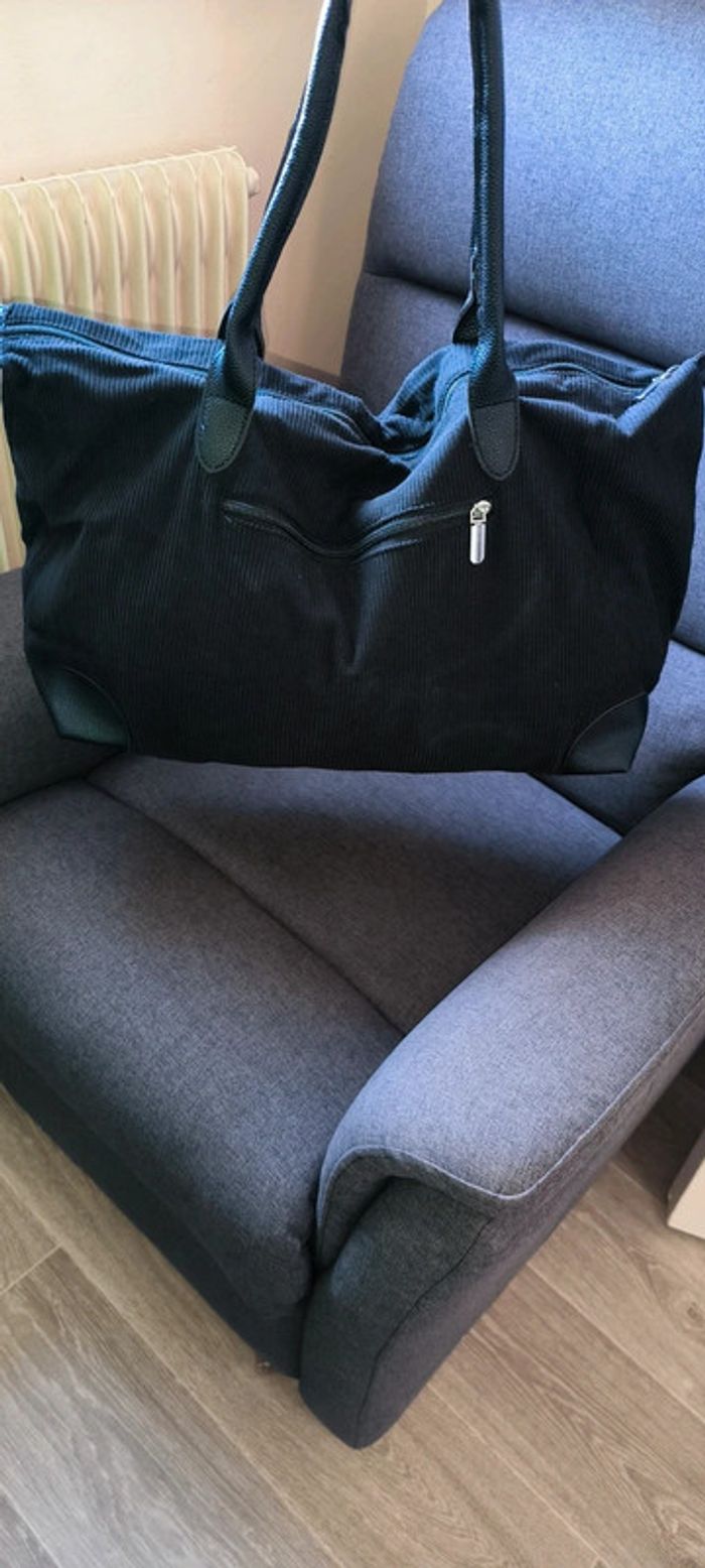 Grand Sac fourre-tout très tendance noire velour - photo numéro 6