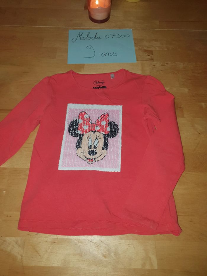 t shirt Minnie sequins réversibles mickey 9 ans Disney
