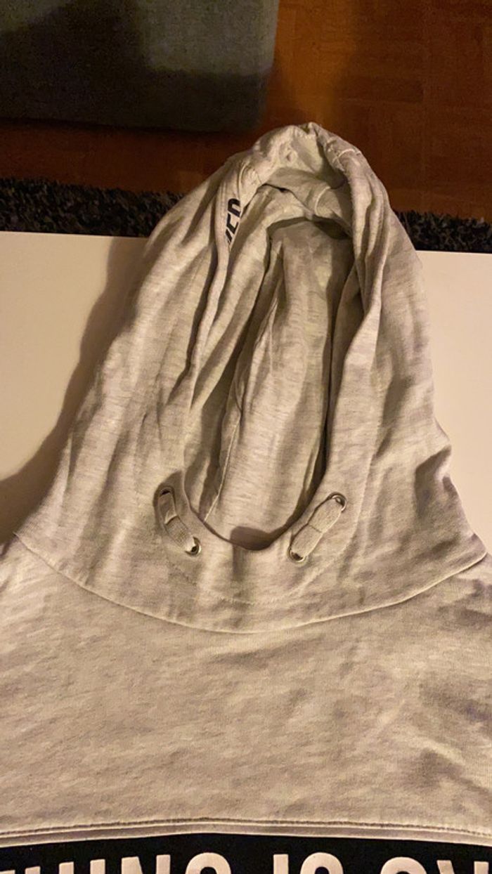 Pull 16 ans - photo numéro 2