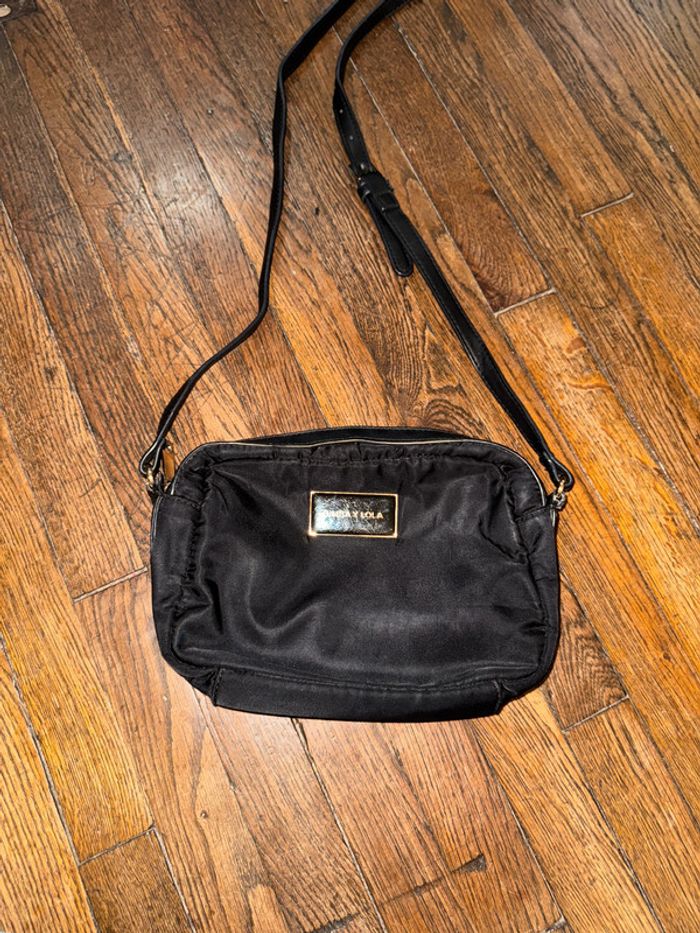 Sac bimba y Lola en toile Valeur 130 euros Plutôt en très bon état mais reste d’occasion - photo numéro 4