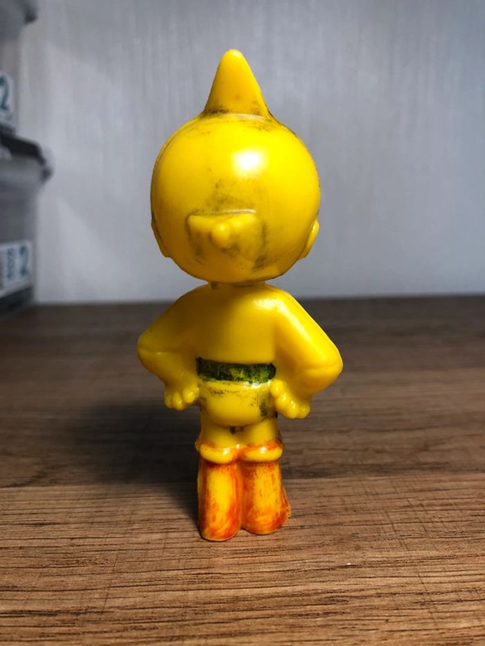 Astro boy vintage bootleg boîte a bonbon candy box 9Cm - photo numéro 2