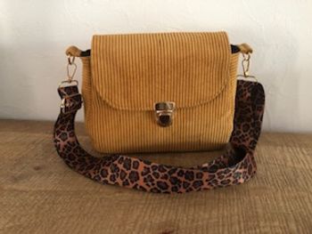 Sac à main velours côtelé moutarde anse réglable léopard 