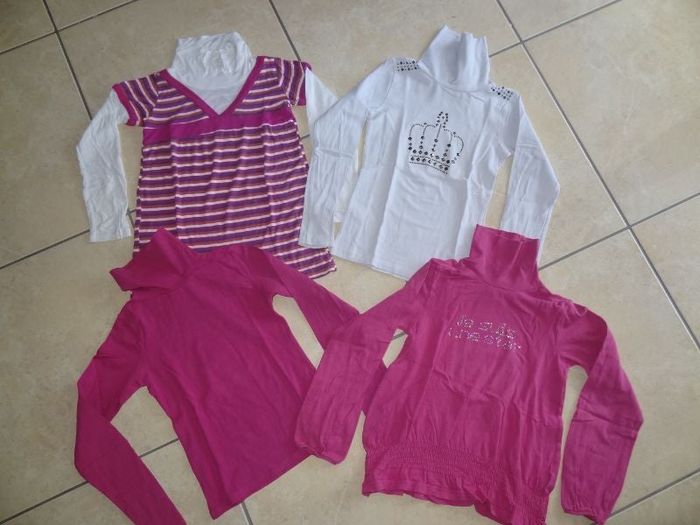 lot de 4 cols roulés T 10ans