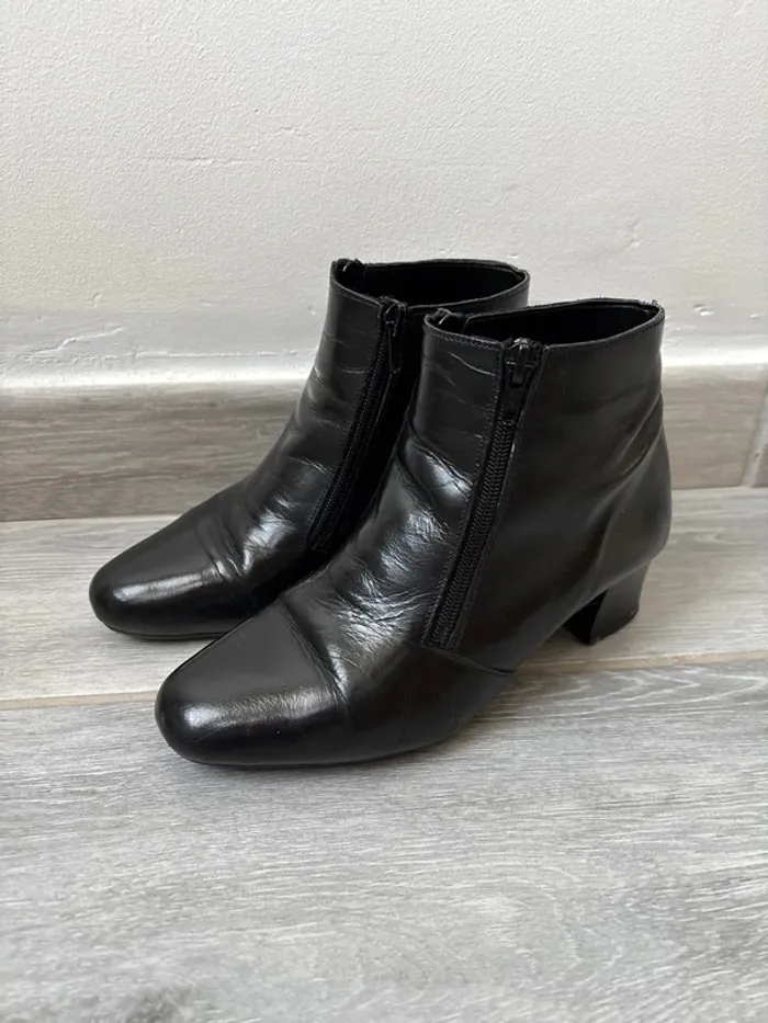 Bottines cuir souple 38