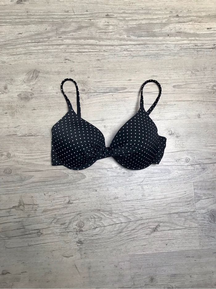 Haut maillot de bain 95 C à armatures coques C&A à pois noir blanc - photo numéro 2