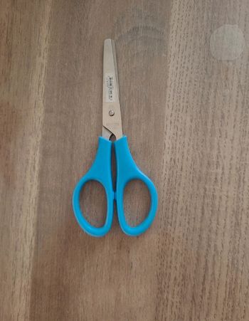 Paire de ciseaux