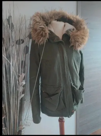 Veste chaude Jennyfer kaki 36