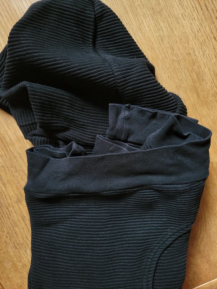 Sweat a capuche noir - photo numéro 4