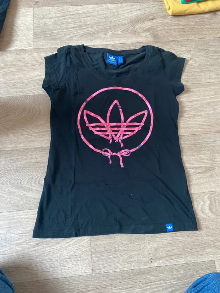T shirt adidas