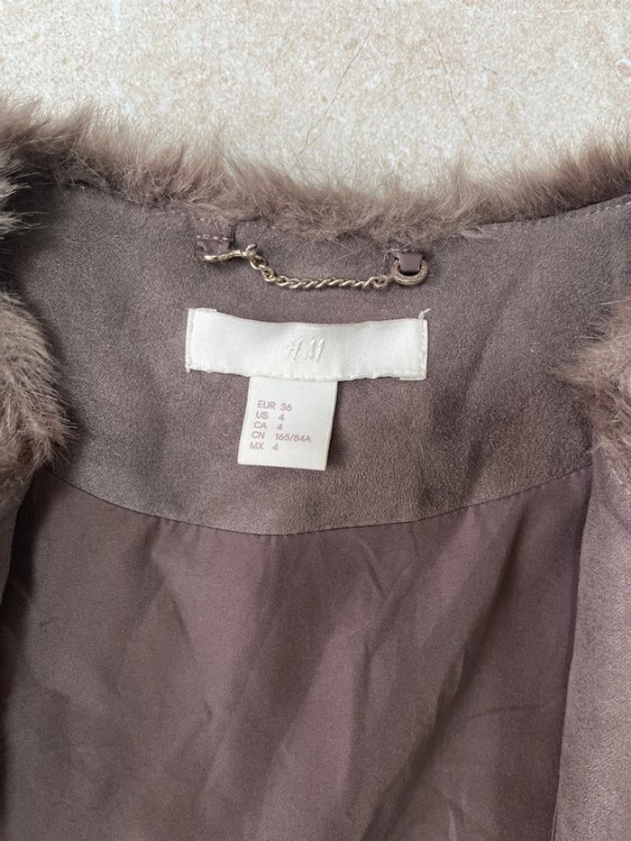 Veste sans manche typé fourrure - photo numéro 6