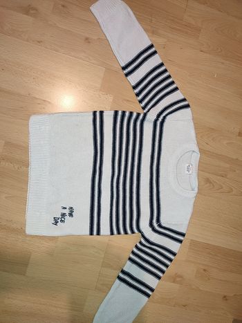 Pull tape à l'oeil