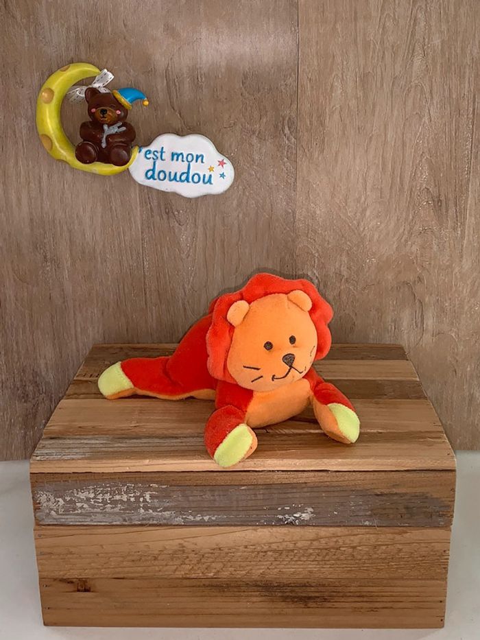 BBC05 doudou lion đŠ bĂ©bĂ© confort