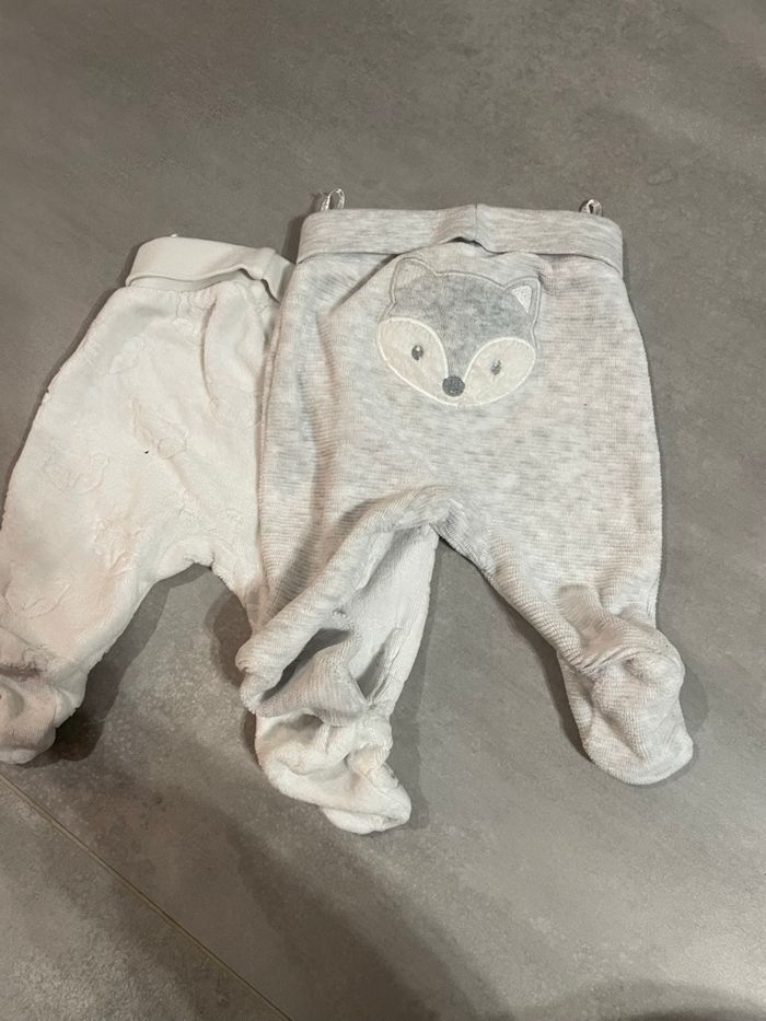 Lot vêtements 0/1 mois - photo numéro 2