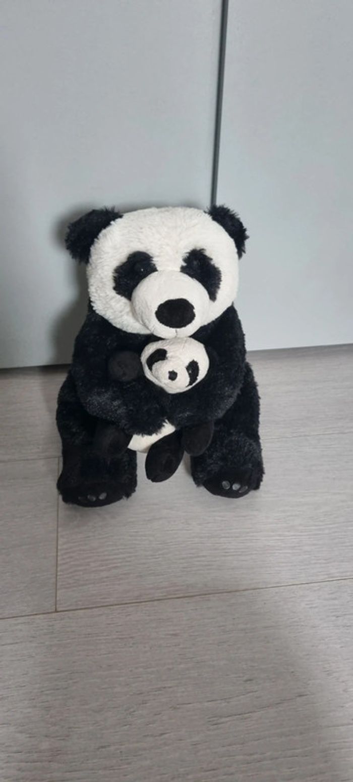 Peluche panda maman avec son bébé