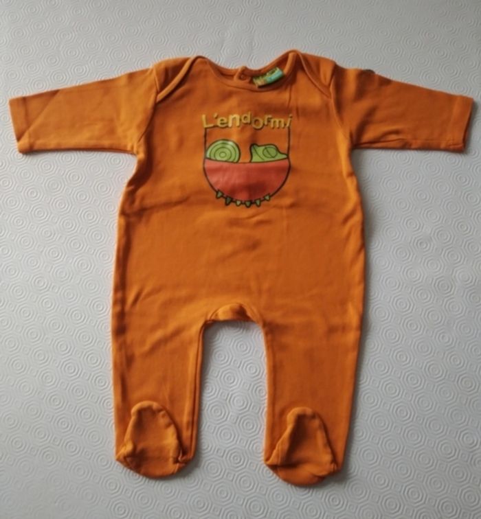 Lot de 4 pyjamas légers taille 6 mois - photo numéro 2