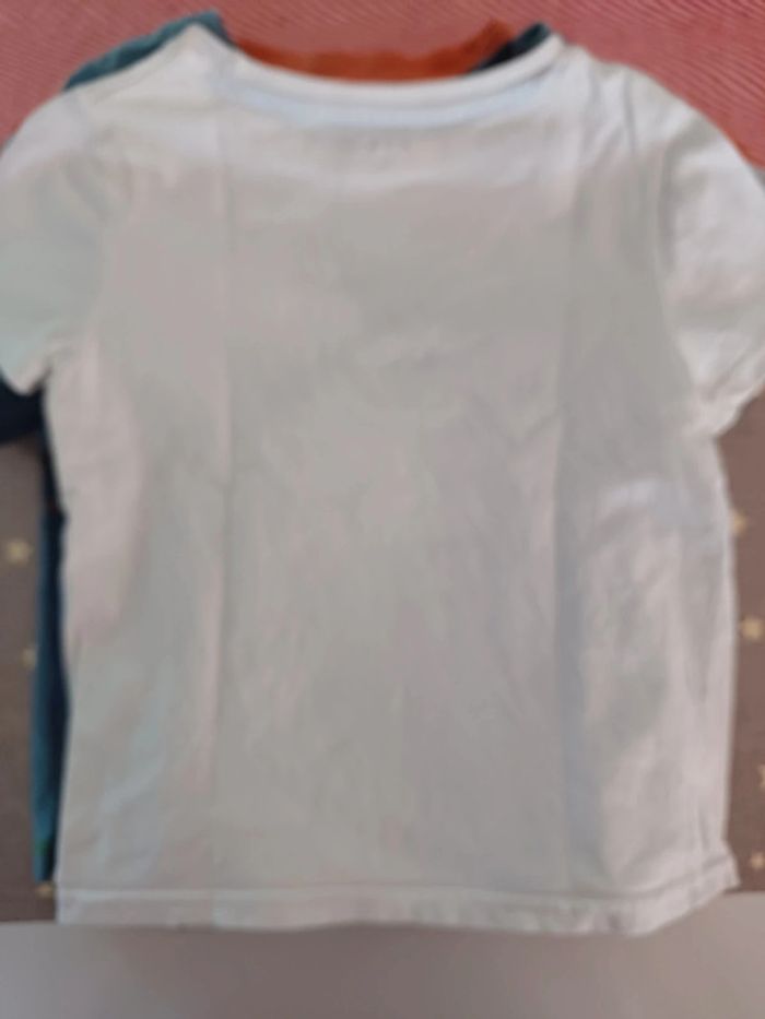 Lot de 5 tee shirt dinausores - photo numéro 5