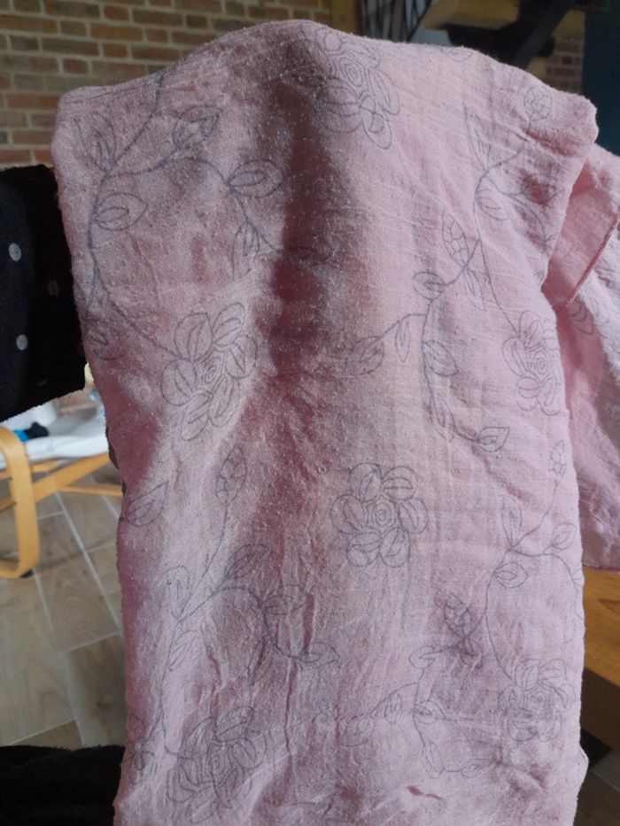 Longue echarpe châle vieux rose motif - photo numéro 2