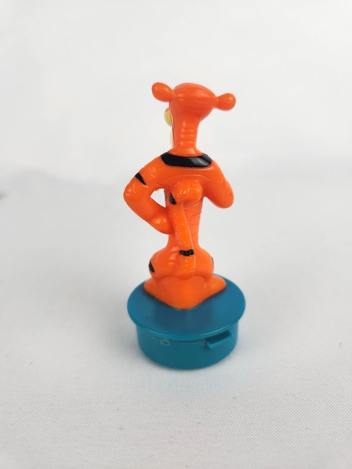 Figurine Tigrou Winnie l'Ourson - Disney Vintage - Smarties 90s - photo numéro 3