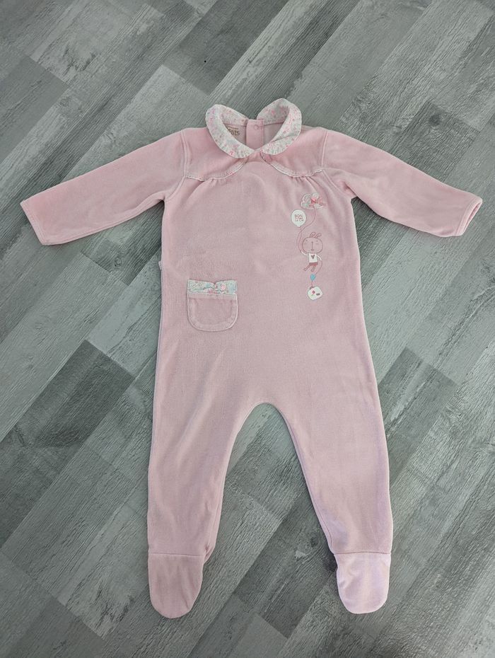 Pyjama chaud hiver rose La Compagnie des Petits 18 mois
Doux type velours
Bon état - photo numéro 4